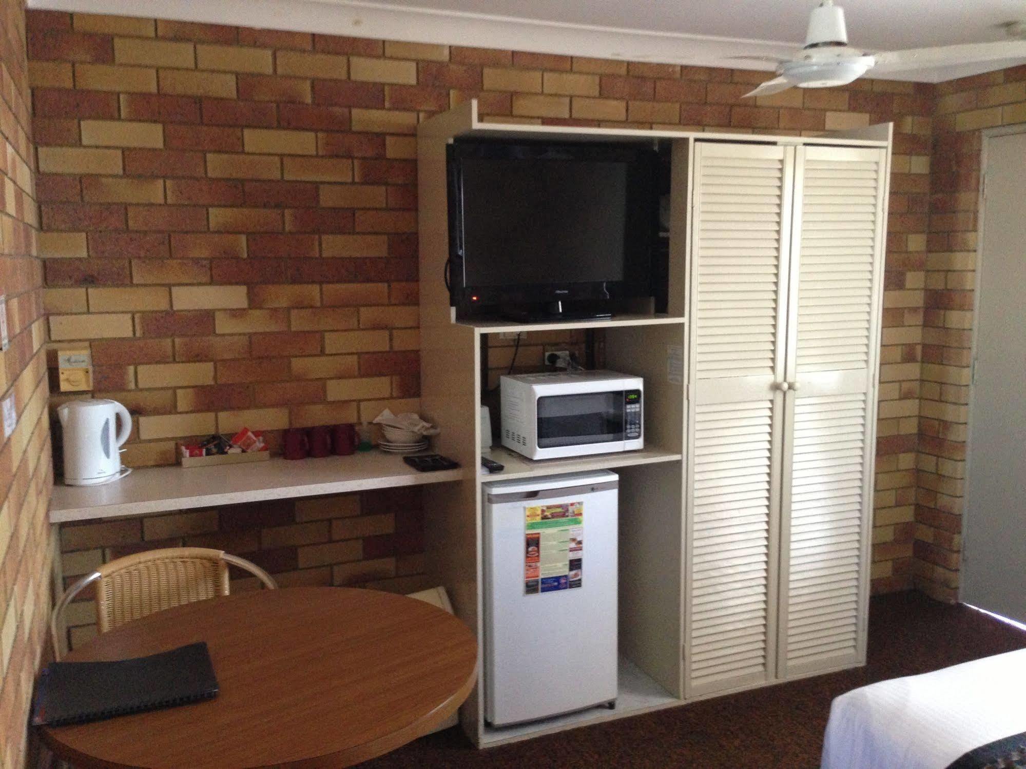 Econo Lodge Chaparral Motel Ballina Zewnętrze zdjęcie