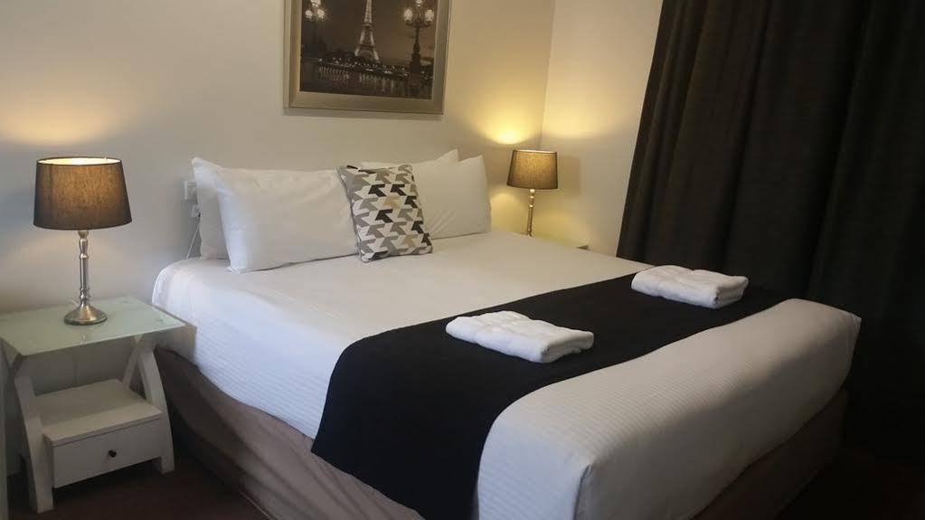 Econo Lodge Chaparral Motel Ballina Zewnętrze zdjęcie
