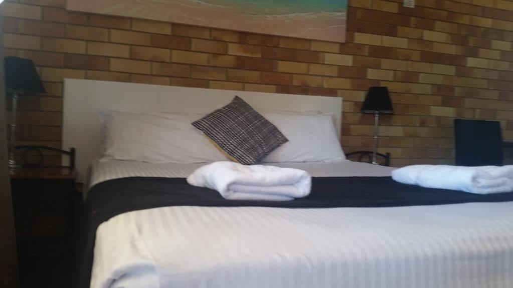 Econo Lodge Chaparral Motel Ballina Zewnętrze zdjęcie